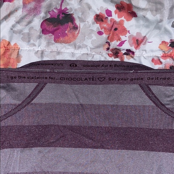 Lululemon run swiftly stripped shirt - Picture 4 of 5